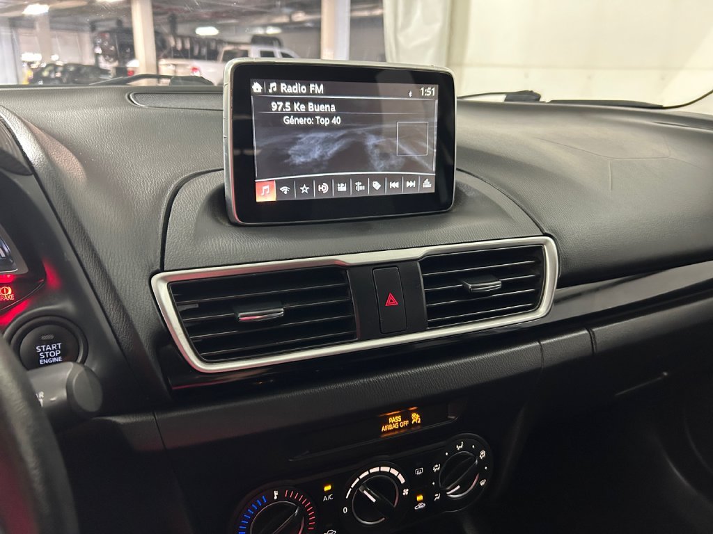 Used 2016 Silver Mazda i Sport image 11