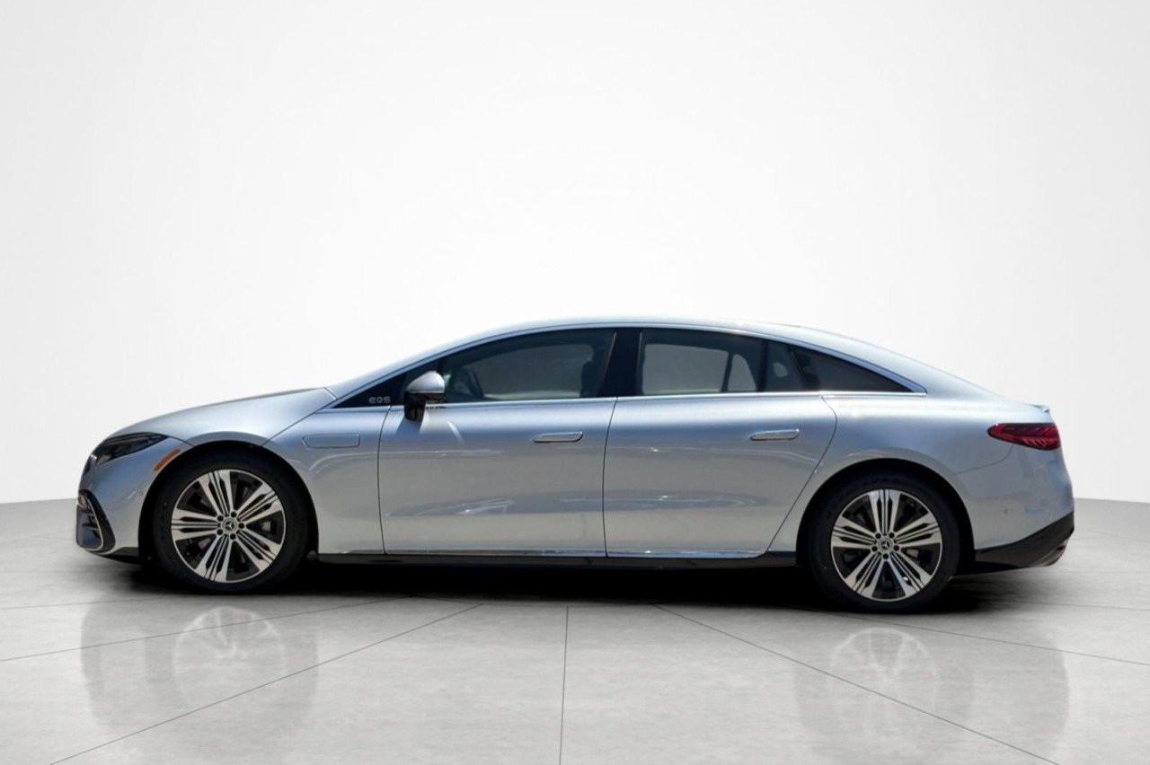 New 2026 Cirrus Silver Metallic Mercedes-Benz EQS 450 4MATIC® Sedan image 2