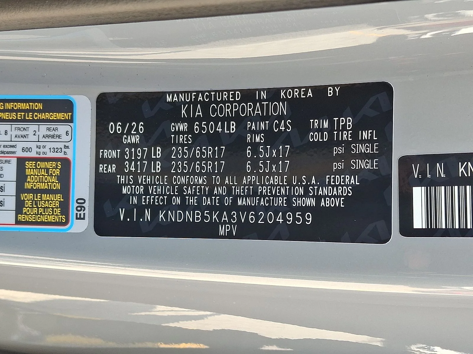 New 2027 Silver Kia LXS image 24