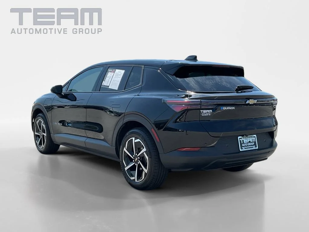 Used 2025 Black Chevrolet LT image 5