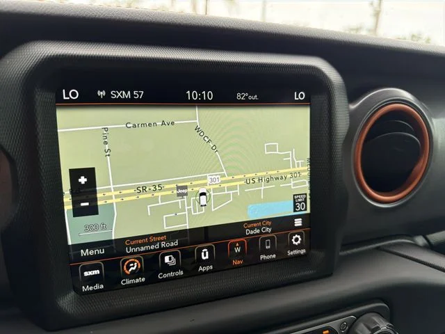 Used 2023 Gray Jeep Mojave image 23