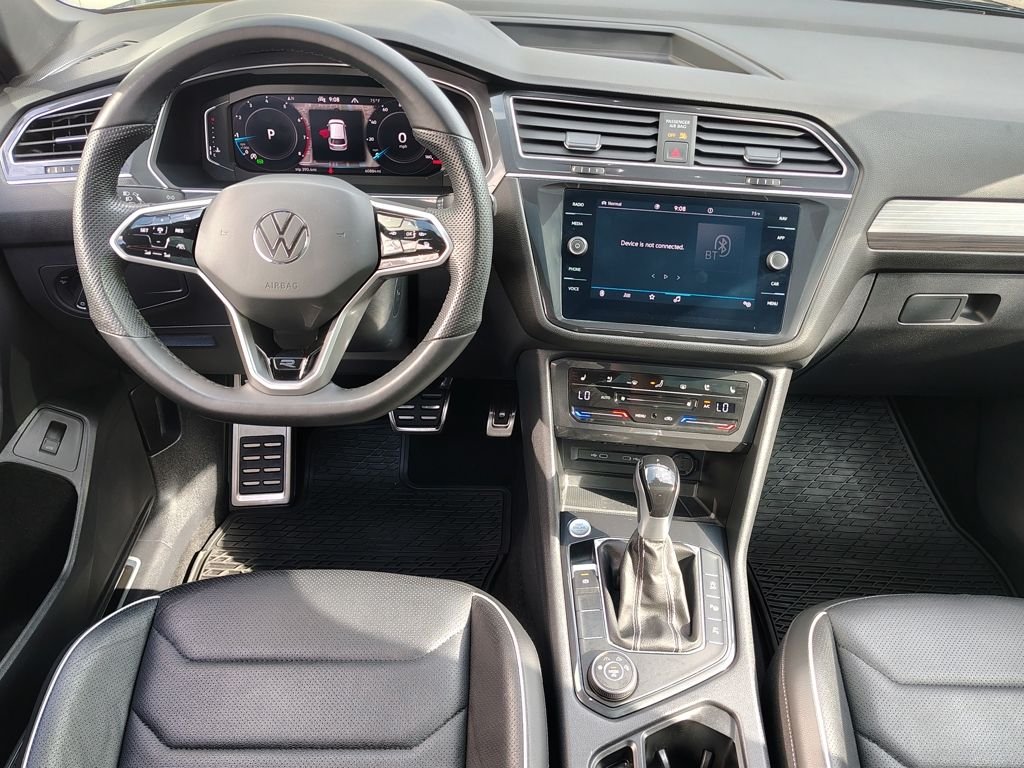 2024 Volkswagen Tiguan SEL R-LINE - Photo 33