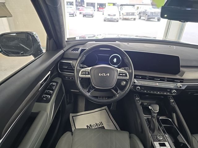 Used 2023 Black Kia SX-Prestige X-Line image 12