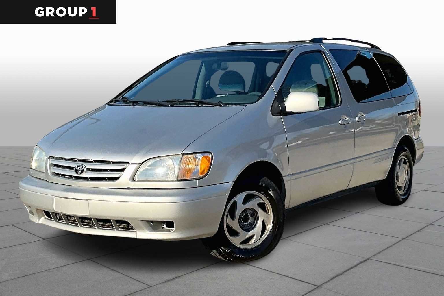 2003 Toyota Sienna