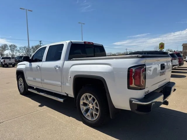 Used 2018 WHITE FROST TRICOAT GMC SLT image 8