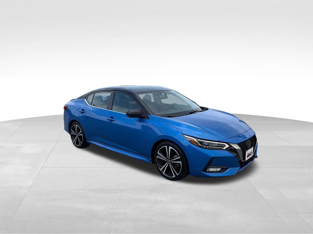 Used 2022 Blue Nissan SR image 8