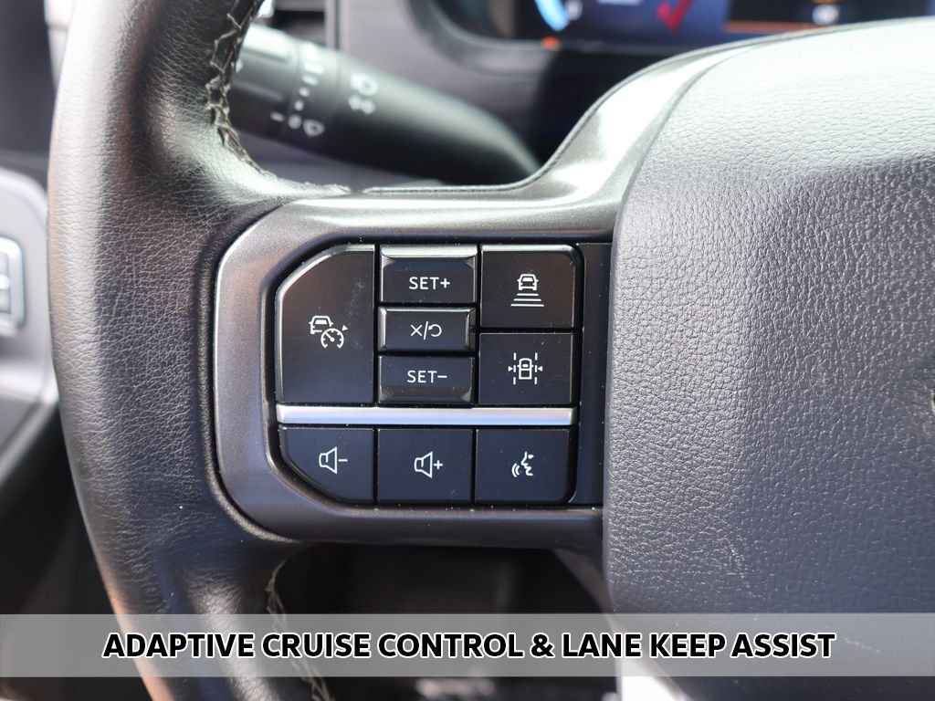 Used 2024 Black Ford XLT image 4