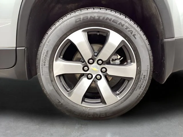 Used 2023 Gray Chevrolet LT Leather image 11