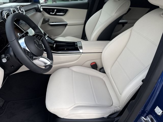 2025 Mercedes-Benz GLC Base - Photo 21