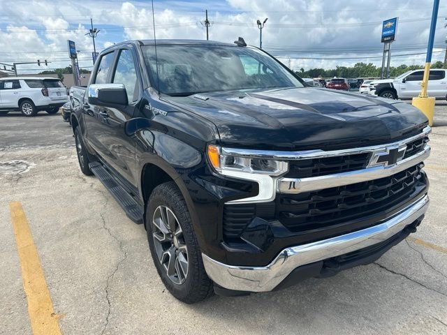 Used 2024 Black Chevrolet LT image 24