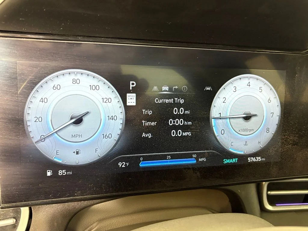 Used 2024 Gray Hyundai SEL image 22