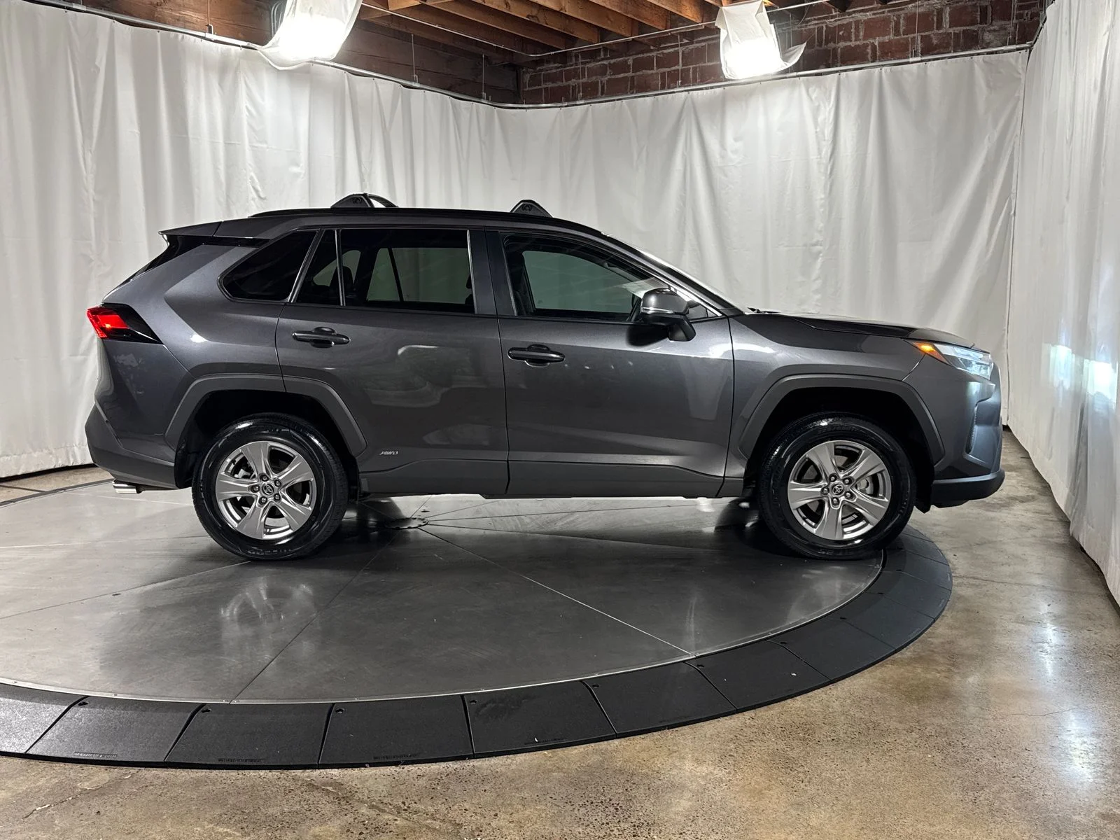 Used 2023 Magnetic Gray Metallic Toyota XLE image 9