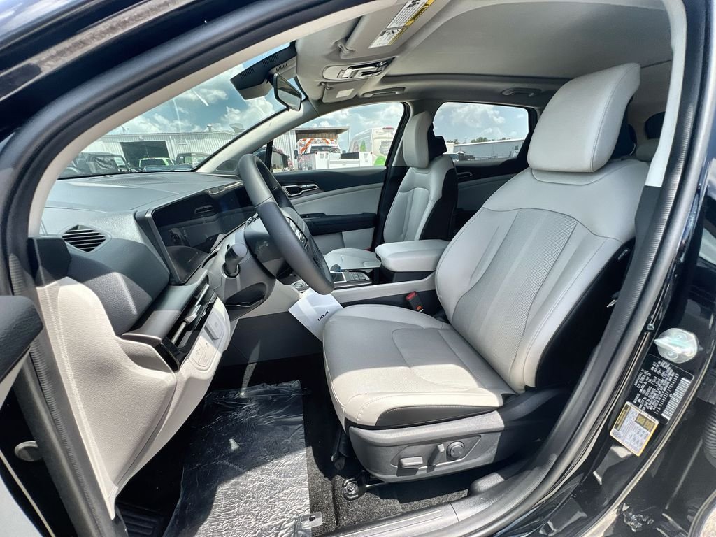 New 2026 Black Kia EX image 11