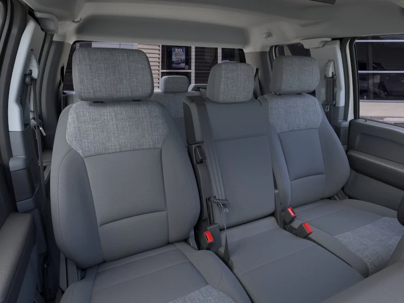 New 2026 Oxford White Ford XLT image 10