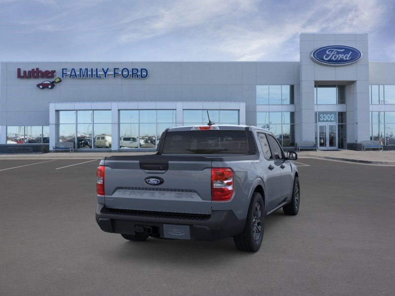 New 2025 Azure Gray Metallic Tri-Coat Ford XLT image 8