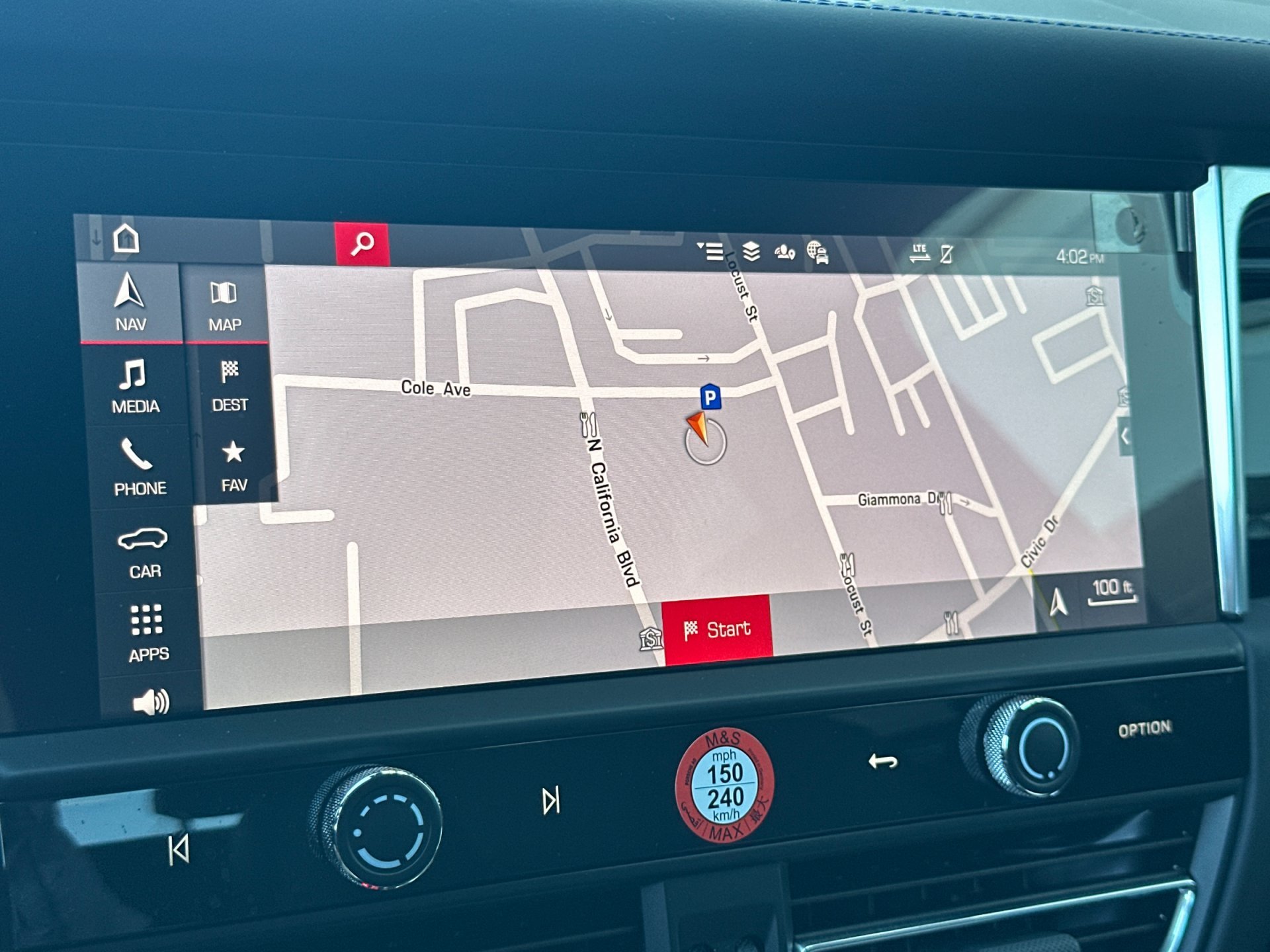 2026 Porsche Macan S - Photo 17