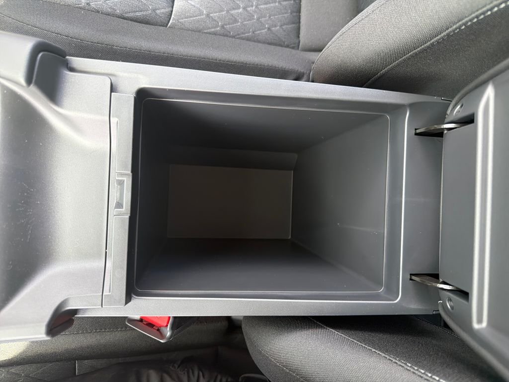 New 2026 Nissan Sentra SV 4D Sedan