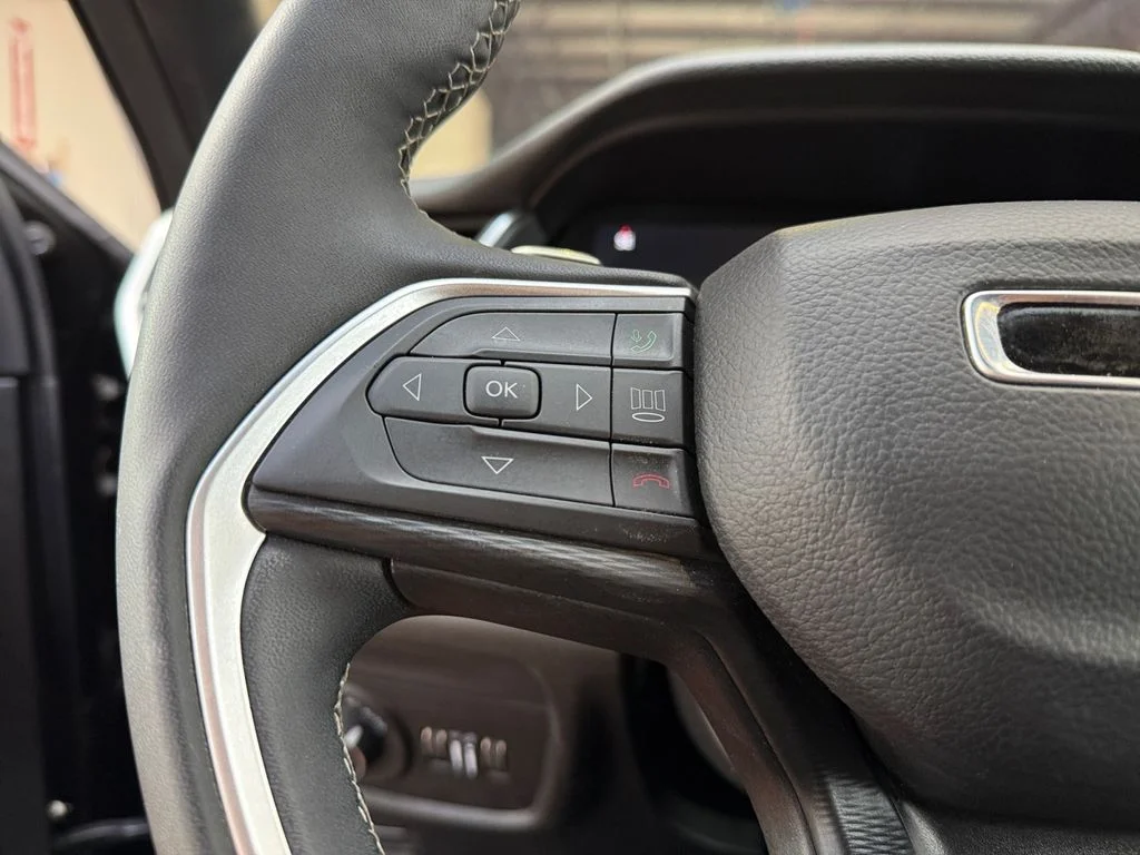 2025 Jeep Grand Cherokee Altitude - Photo 24