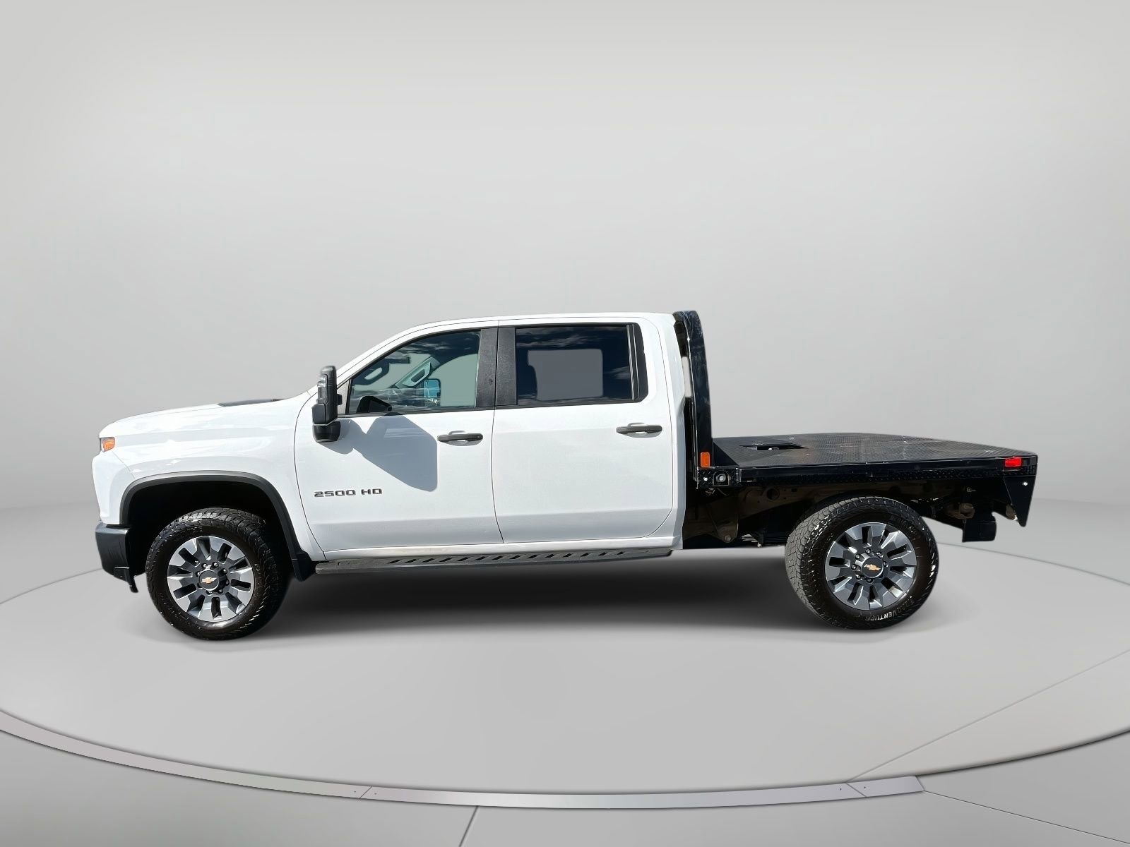 2023 Chevrolet Silverado 2500HD Custom - Photo 7