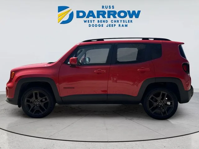 Used 2022 Red Jeep Latitude image 2