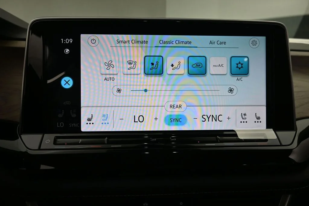 2026 Volkswagen Atlas SE w/Tech - Photo 15