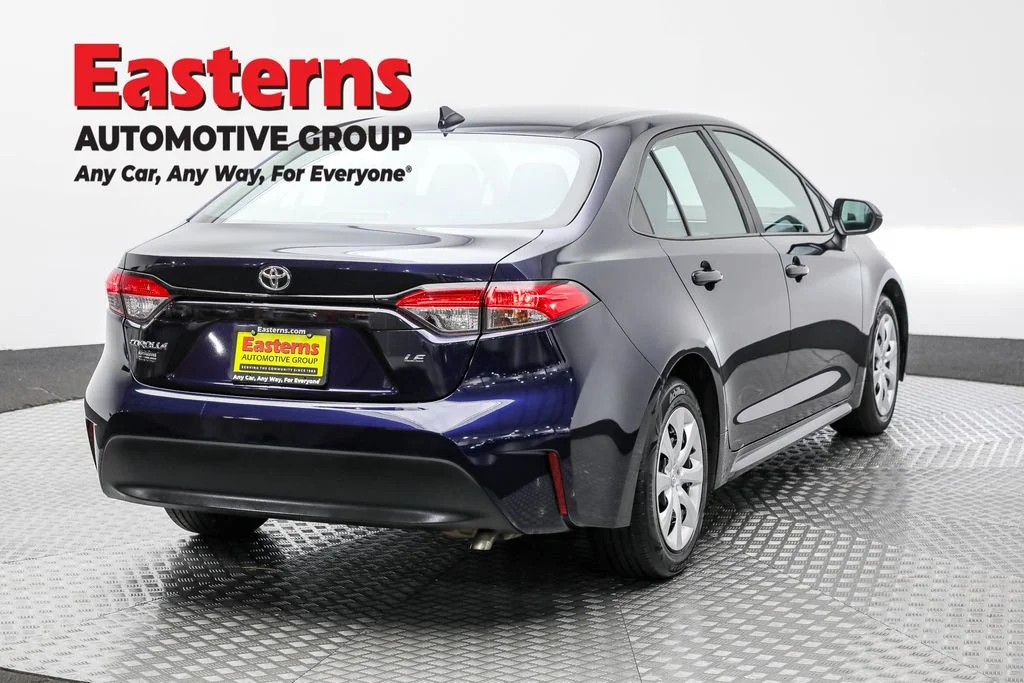 Used 2023 Blue Toyota LE image 5