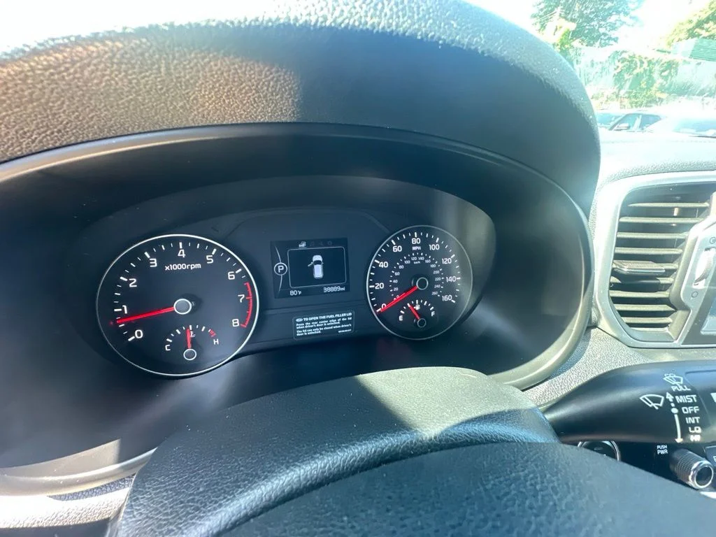 Used 2019 Red Kia EX image 12