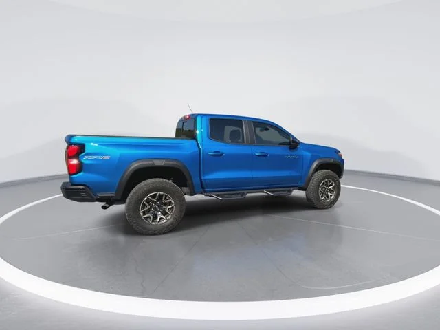 Used 2024 Blue Chevrolet ZR2 image 3