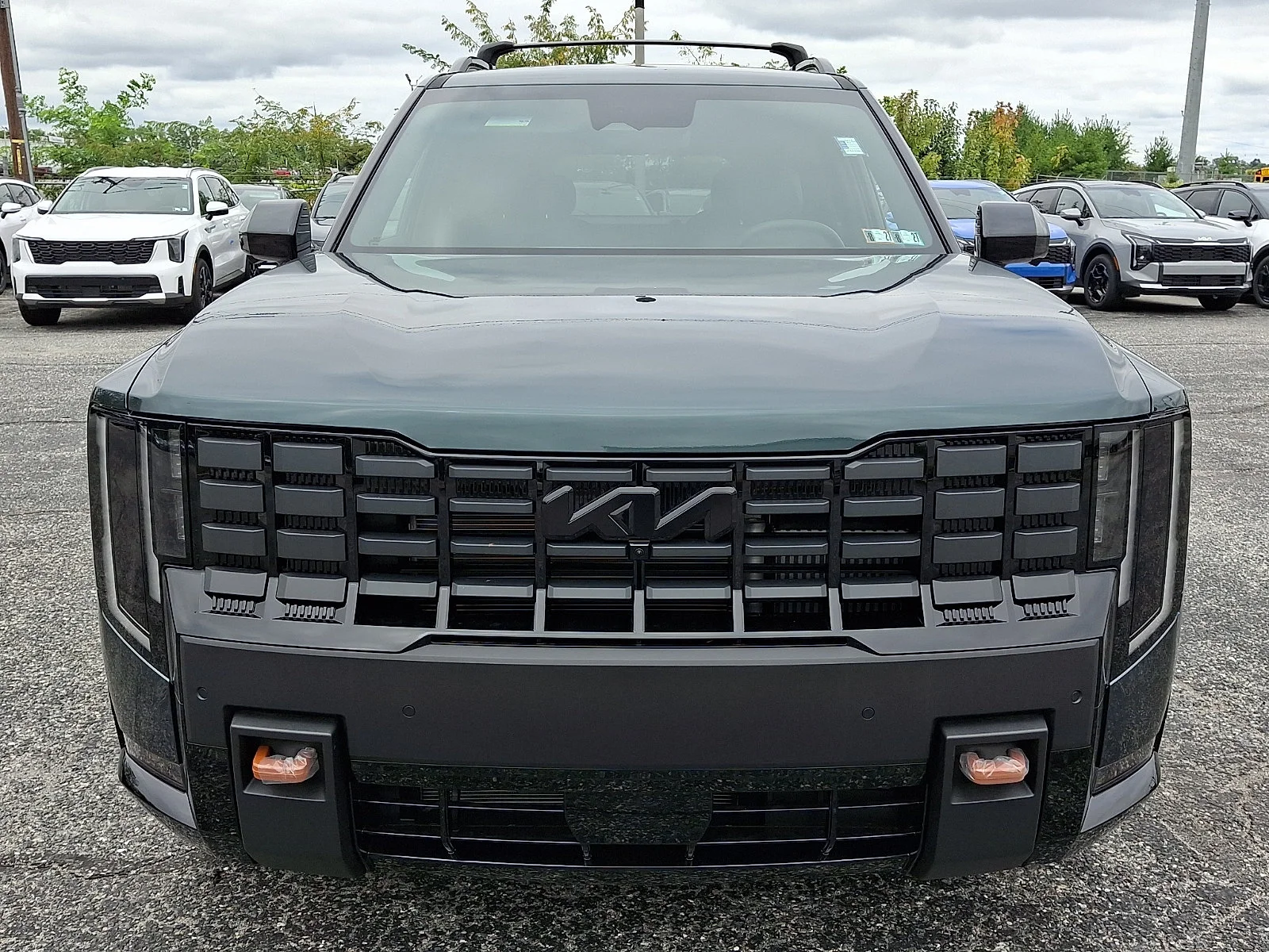 New 2027 Black Kia X-Pro SX-Prestige image 3