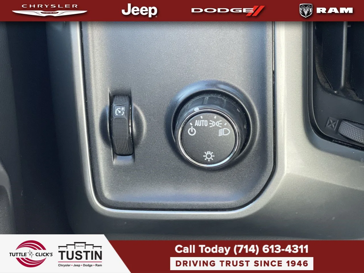 Used 2015 Silver Ice Metallic Chevrolet LT image 28
