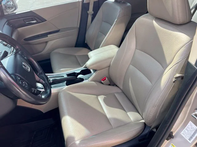 Used 2013 Beige Honda EX-L image 11