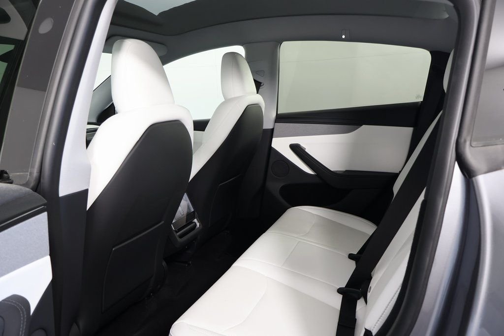 Used 2026  Tesla Premium image 11