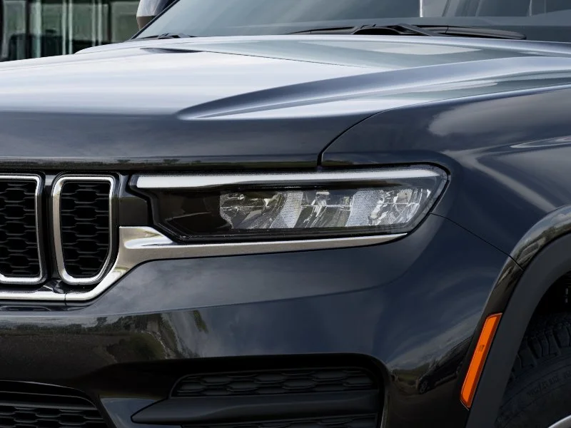 2025 Jeep Grand Cherokee Laredo - Photo 25