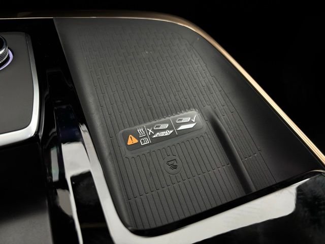 New 2026 Ebony Twilight Metallic Buick Avenir image 35