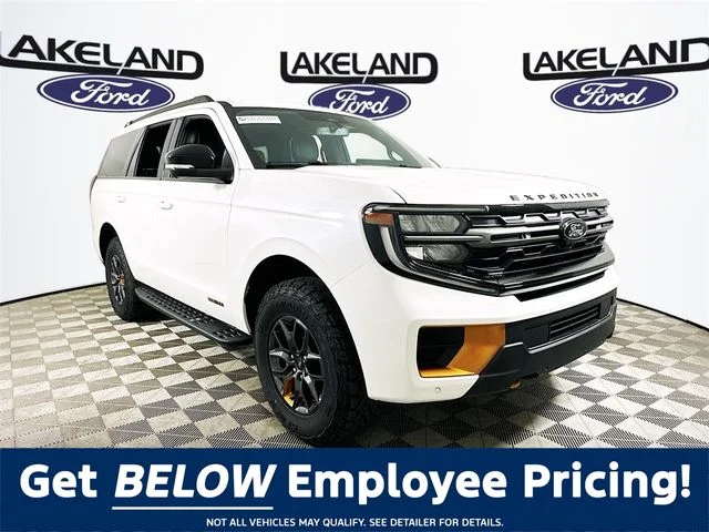 New 2026 White Ford Tremor image 1