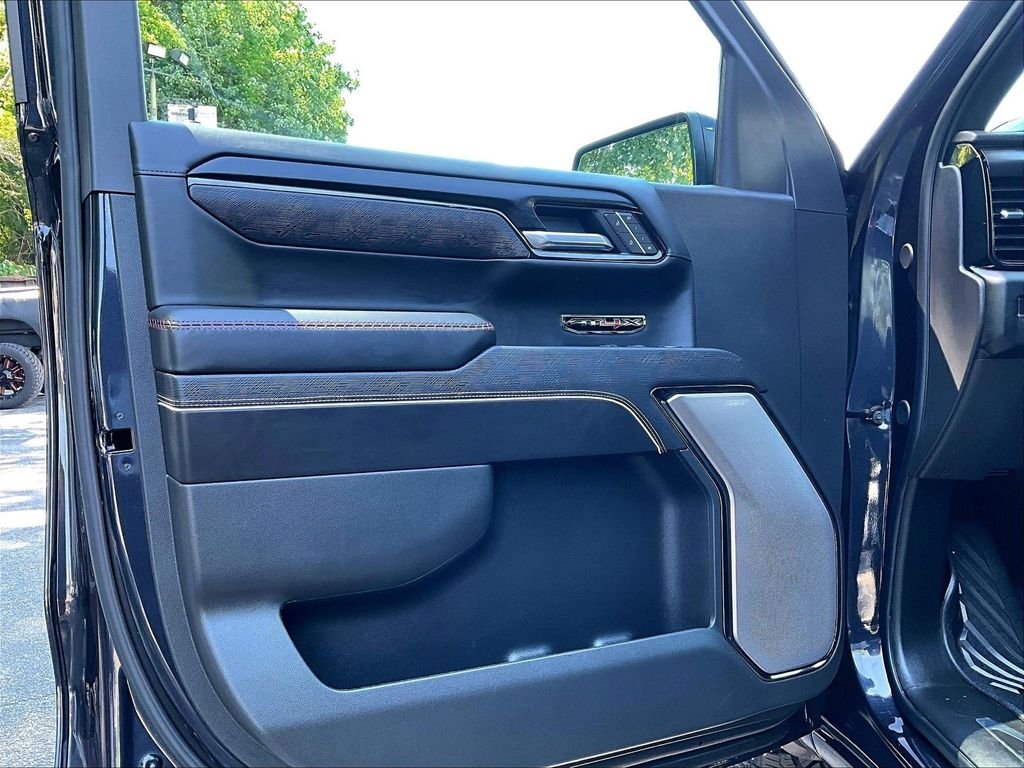 Used 2026 Silver GMC AT4X image 9