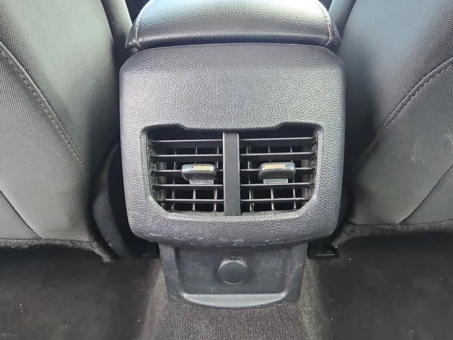 Used 2019 Magnetic Ford SE image 33