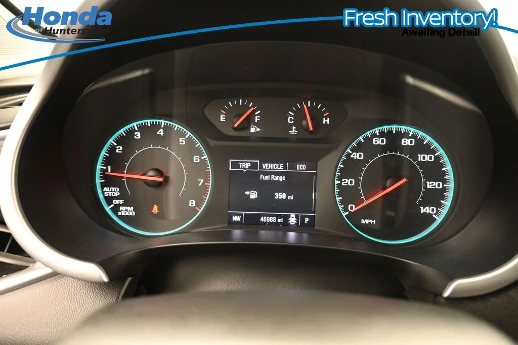 Used 2025 Sterling Gray Metallic Chevrolet LT image 14