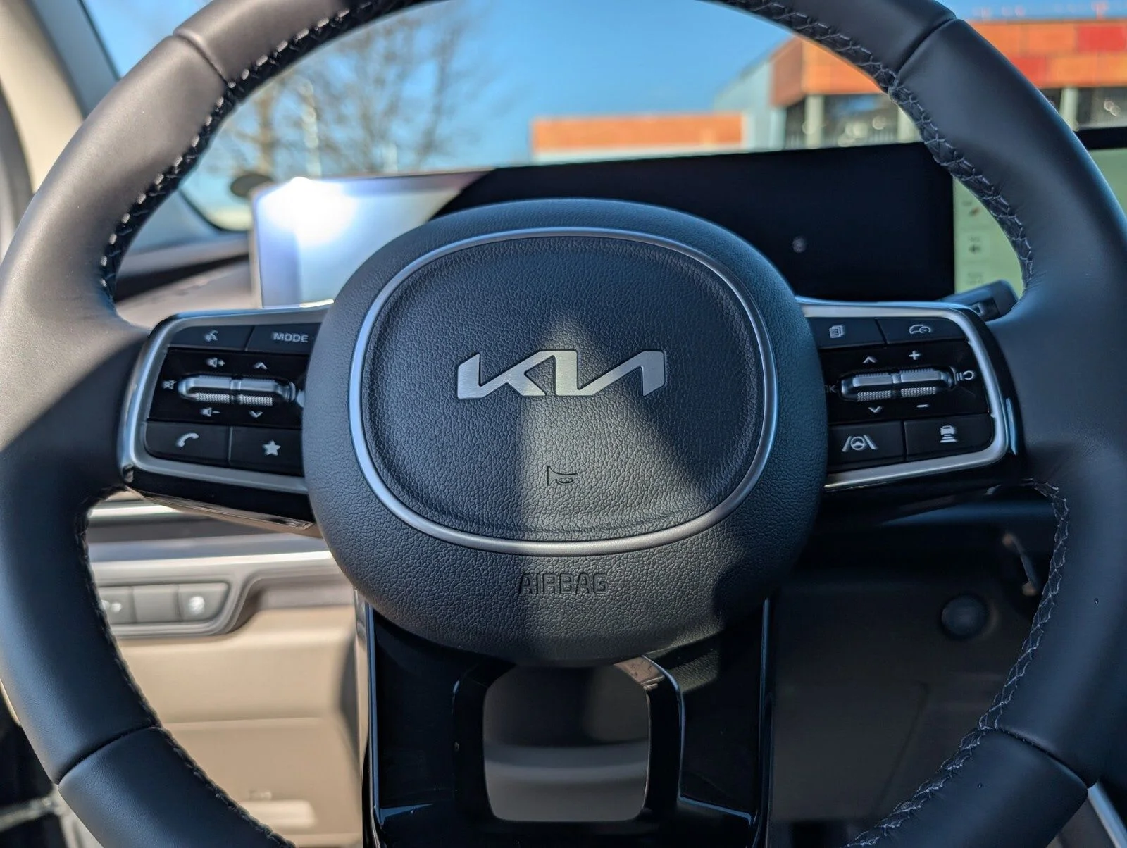2026 Kia Carnival LXS - Photo 27