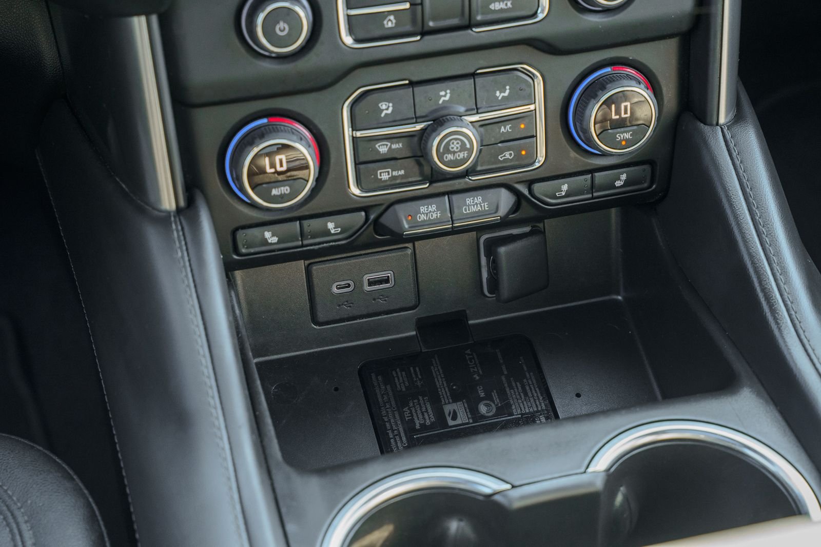 Certified Used 2022  Chevrolet Z71 image 38