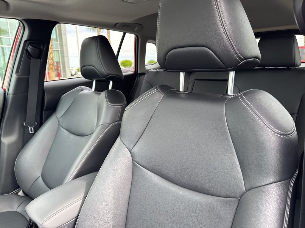 2022 Toyota Corolla Cross XLE - Photo 15