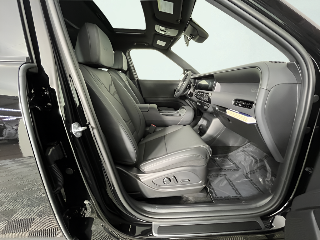 New 2026 Black Hyundai XRT Pro image 12