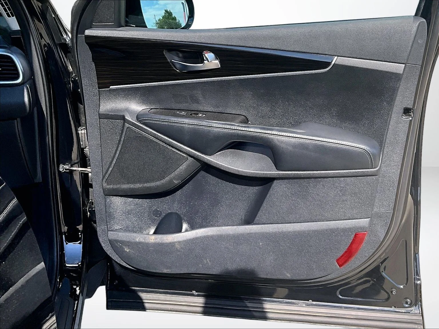 Used 2020 Black Kia LX image 23
