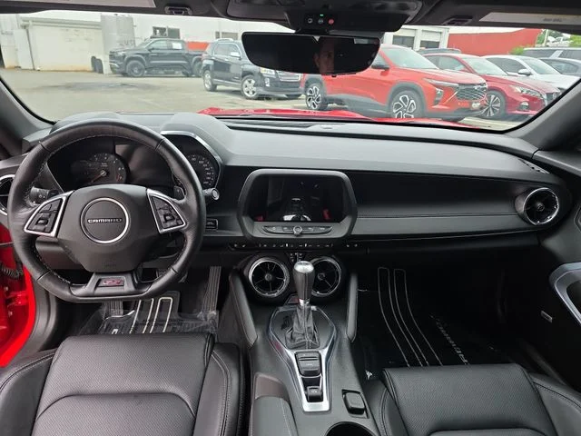 Used 2019 Red Chevrolet SS image 10