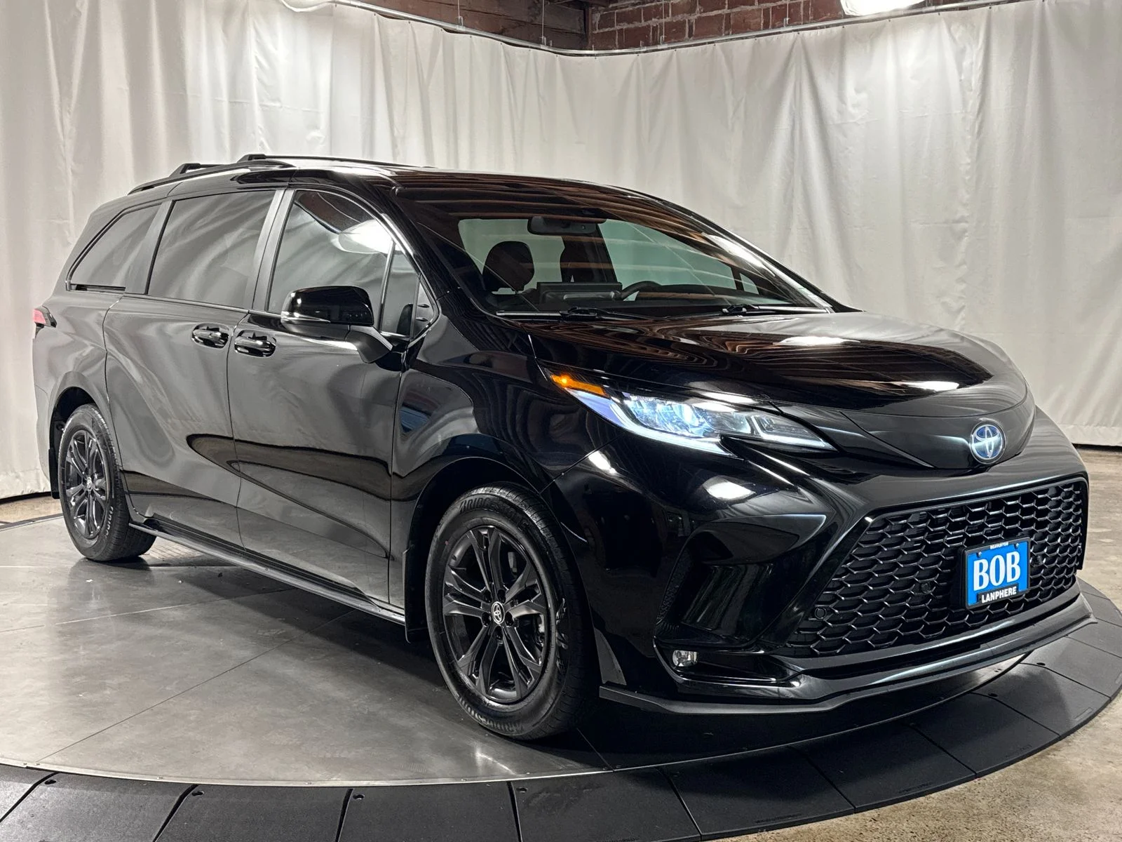 Used 2025 Midnight Black Metallic Toyota XSE 7 Passenger image 7