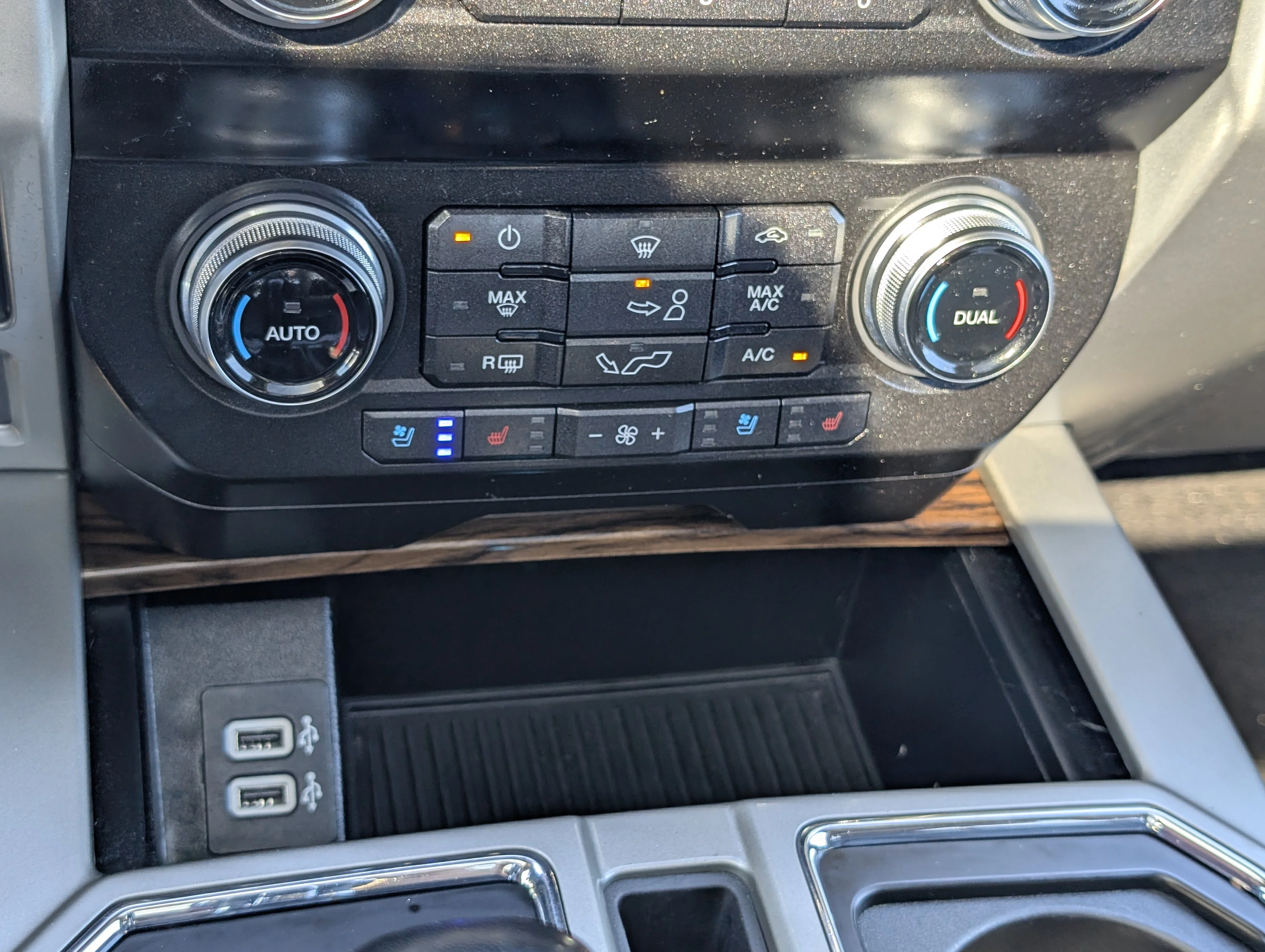 Used 2019 Magnetic Ford XL 4WD SuperCrew 5.5