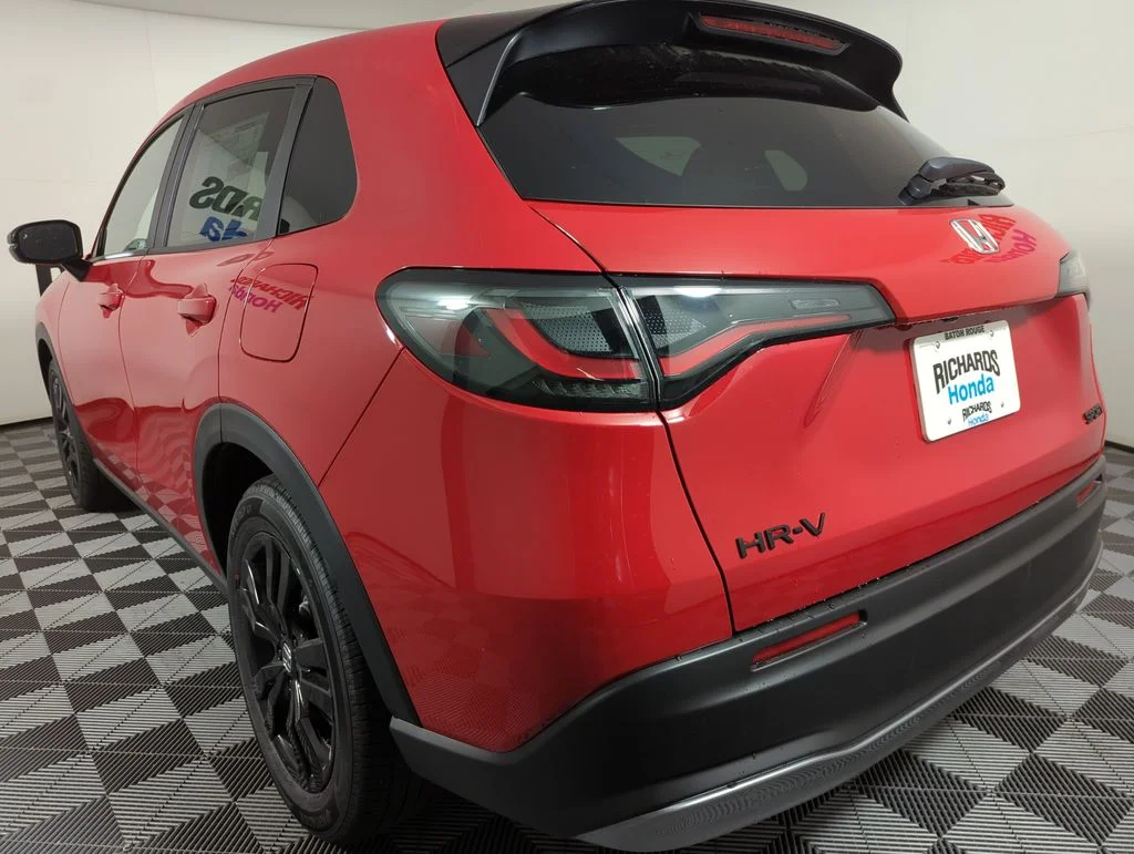 New 2027 Milano Red Honda Sport image 3