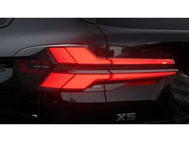 Used 2026 Black Sapphire Metallic BMW M60i image 8