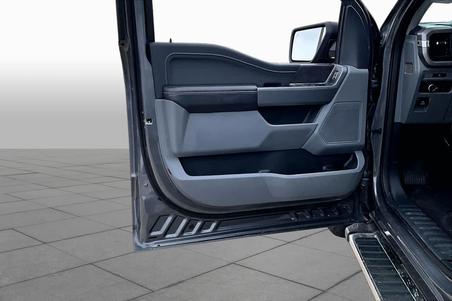Used 2025 Carbonized Gray Ford XLT image 22