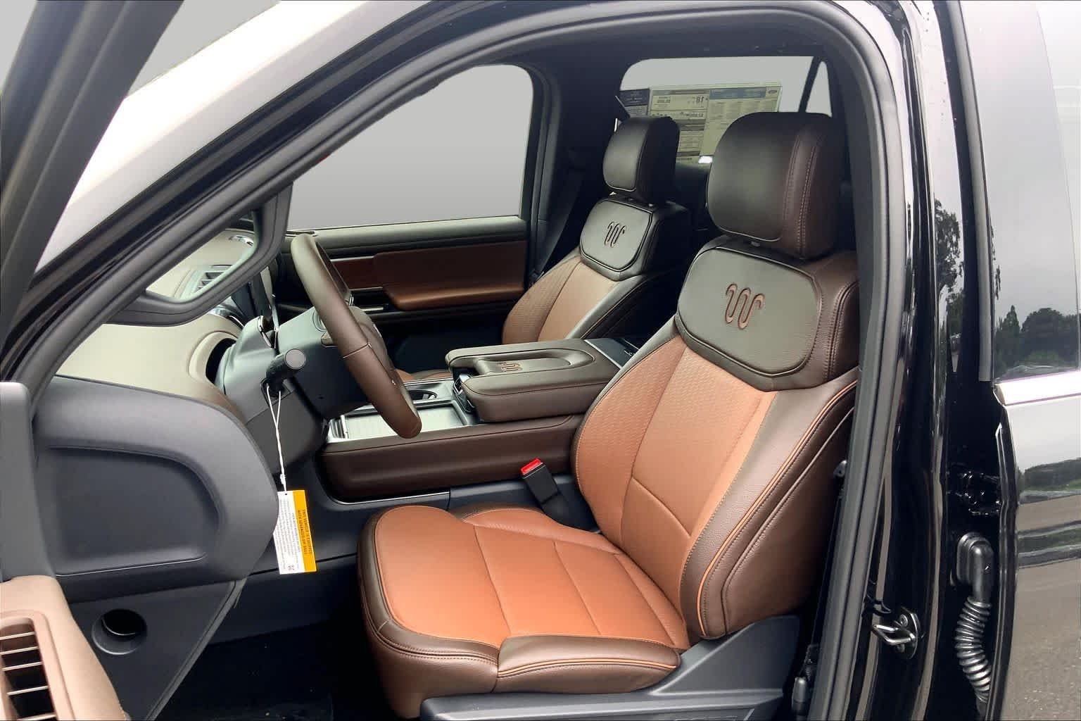 New 2027 Agate Black Metallic Ford King Ranch image 13